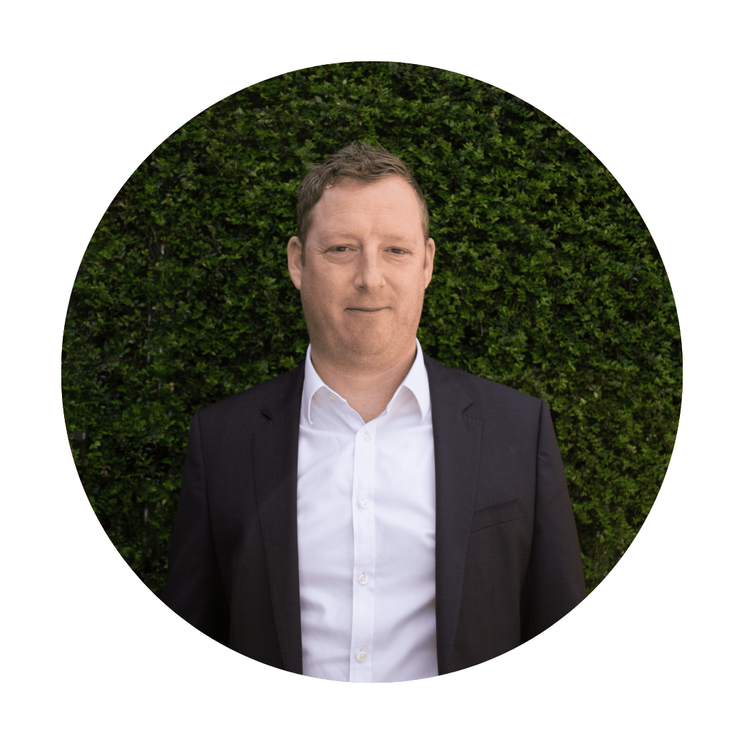 Easy4u Simon Tarry Headshot Easy4u Simon Tarry Headshot